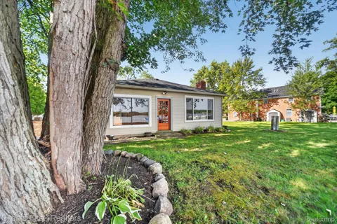 14344 Edgewater Drive