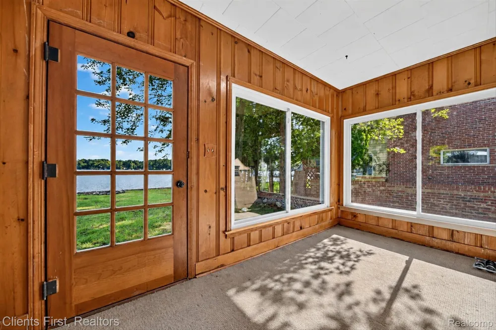 14344 Edgewater Drive Dexter Township, MI 48137