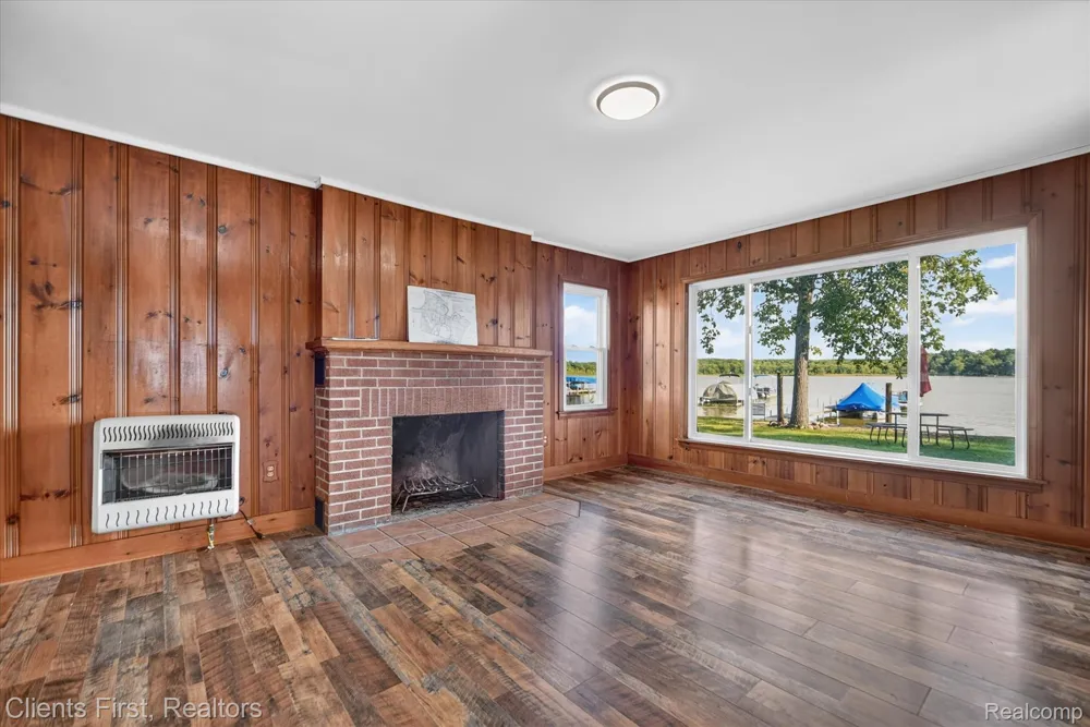 14344 Edgewater Drive Dexter Township, MI 48137