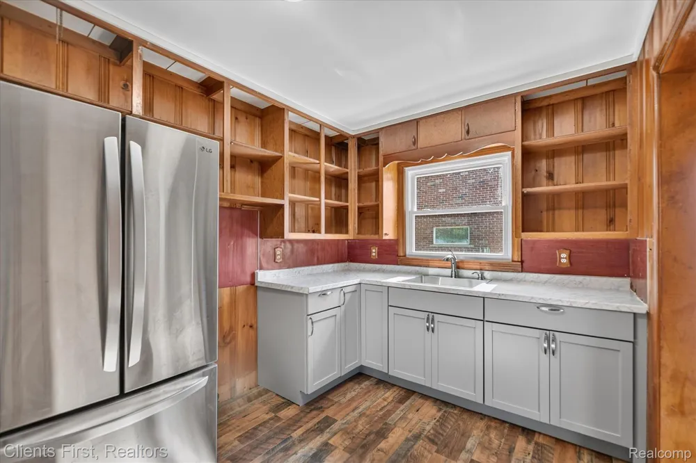 14344 Edgewater Drive Dexter Township, MI 48137