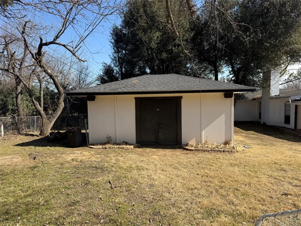 2817 NE 11th Street Mineral Wells, TX 76067