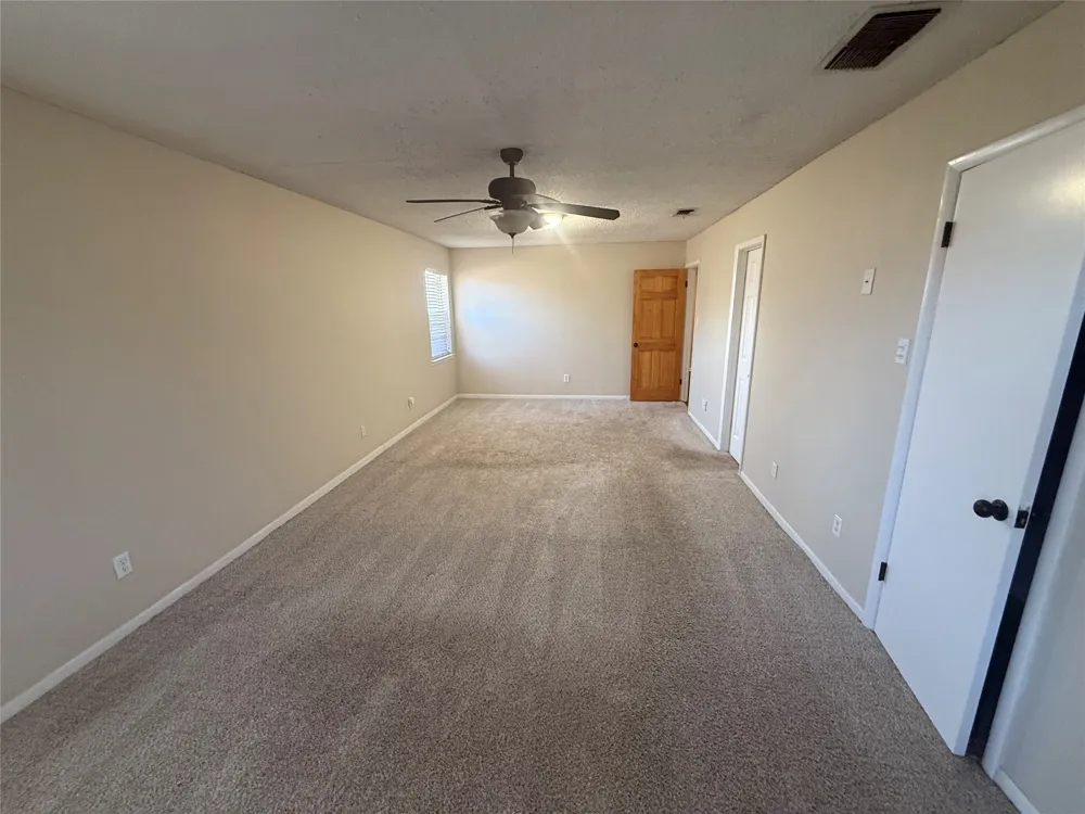 2817 NE 11th Street Mineral Wells, TX 76067