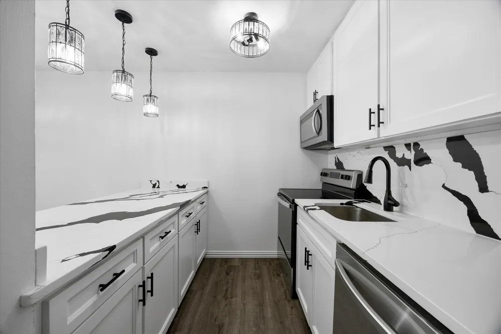 4011 Cole Avenue #111 Dallas, TX 75204