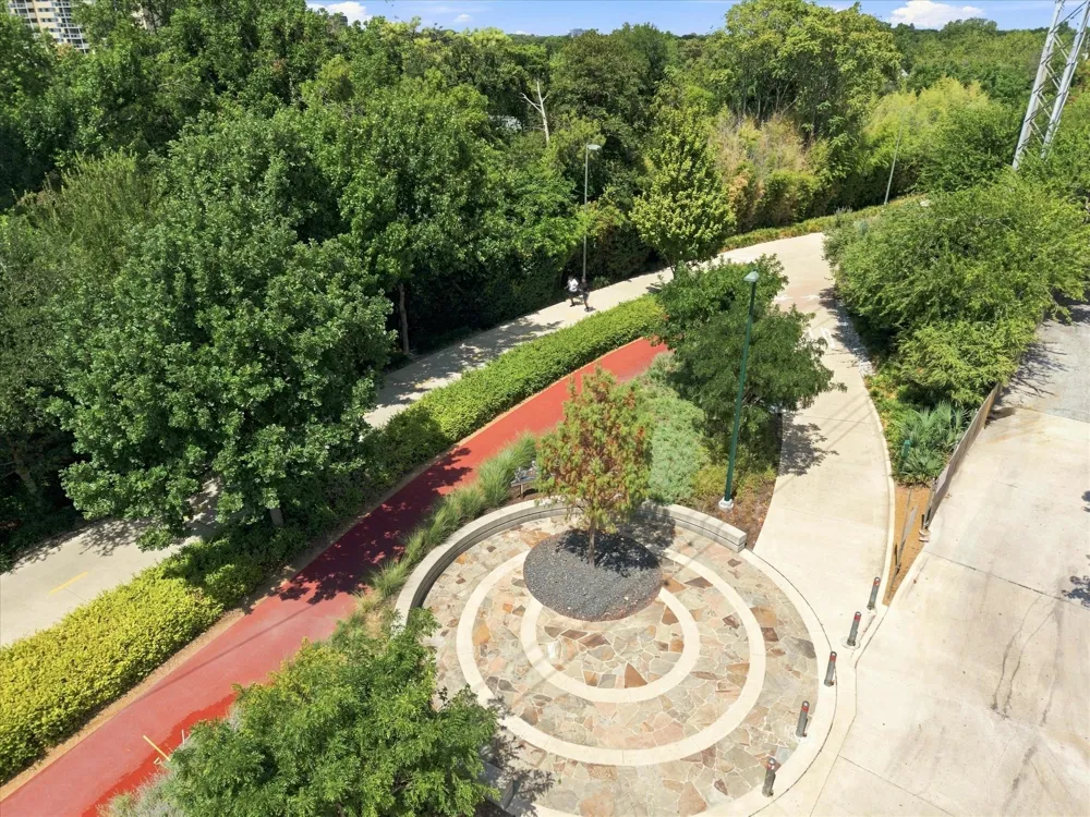 4011 Cole Avenue #111 Dallas, TX 75204
