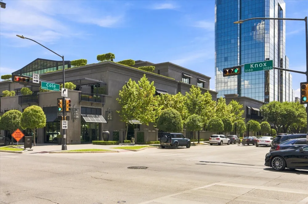 4011 Cole Avenue #111 Dallas, TX 75204
