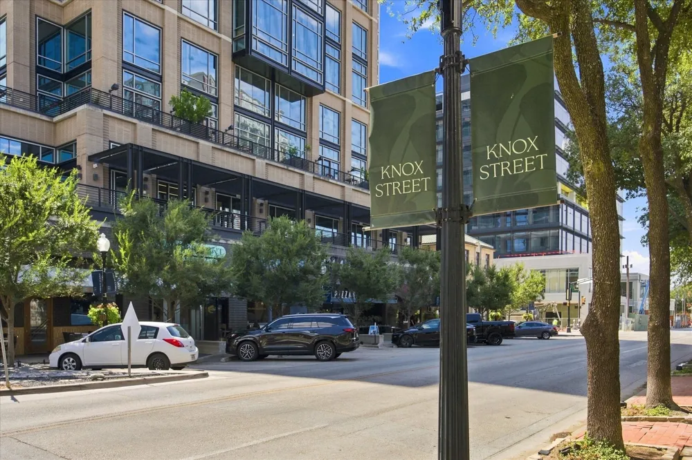 4011 Cole Avenue #111 Dallas, TX 75204