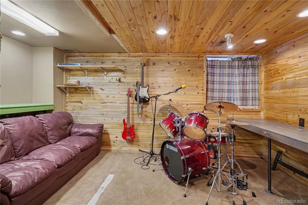 5931 Ponderosa Way Parker, CO 80134
