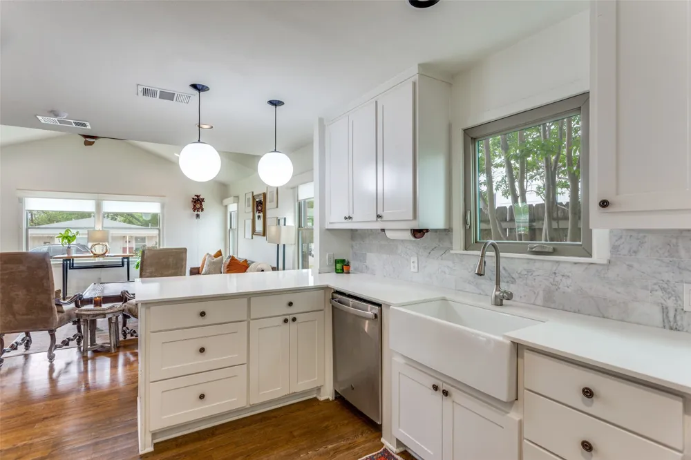 3720 Washburn Avenue Fort Worth, TX 76107