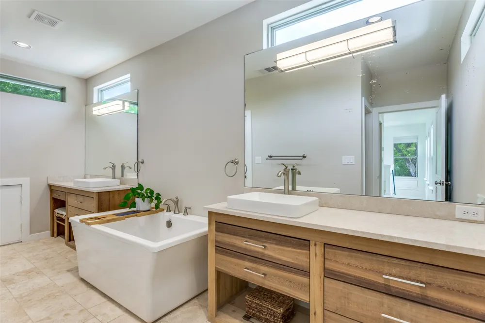 3720 Washburn Avenue Fort Worth, TX 76107
