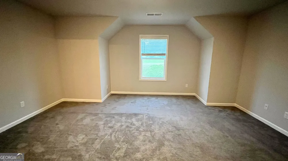 235 Flatcreek DR LaGrange, GA 30241