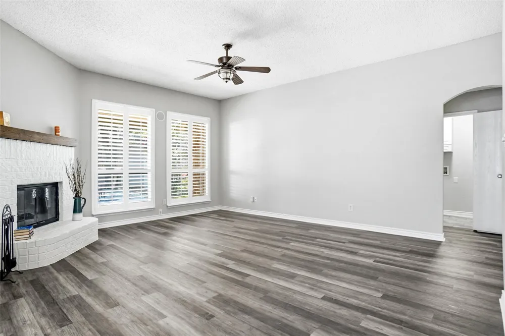 1105 Doreen Street White Settlement, TX 76108