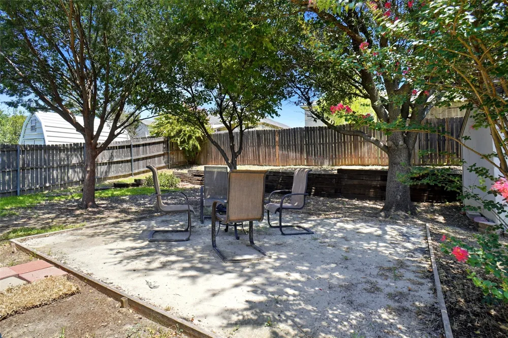 1105 Doreen Street White Settlement, TX 76108