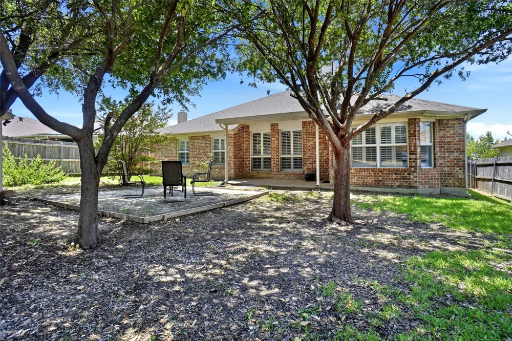 1105 Doreen Street White Settlement, TX 76108