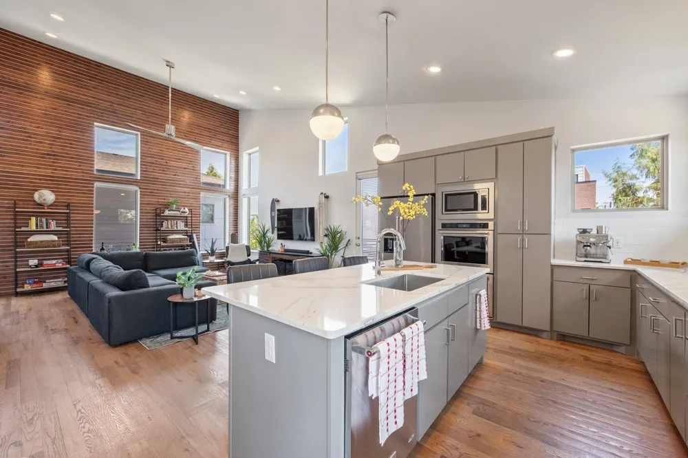 2421 Garrett Avenue #1 Dallas, TX 75206
