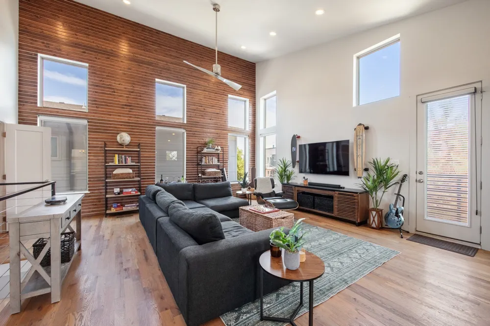 2421 Garrett Avenue #1 Dallas, TX 75206