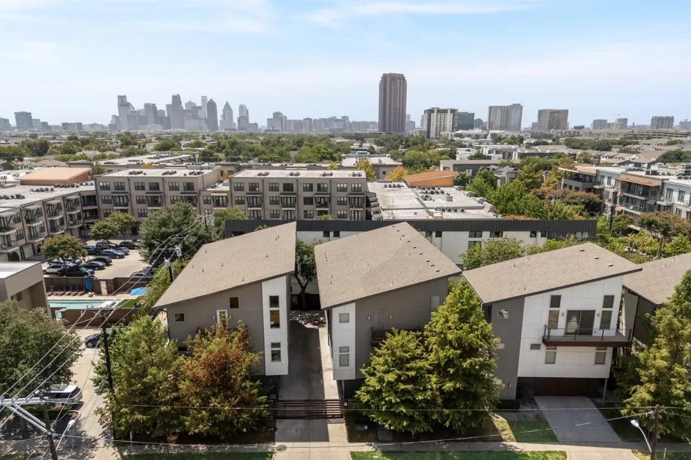 2421 Garrett Avenue #1 Dallas, TX 75206