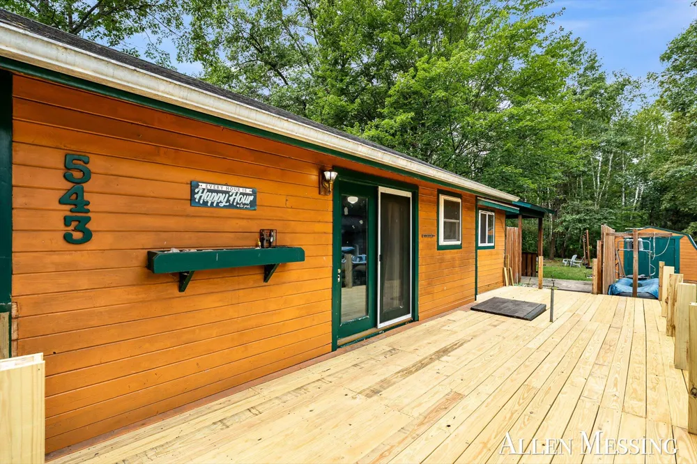 543 Pettibone Drive Lilley Township, MI 49309