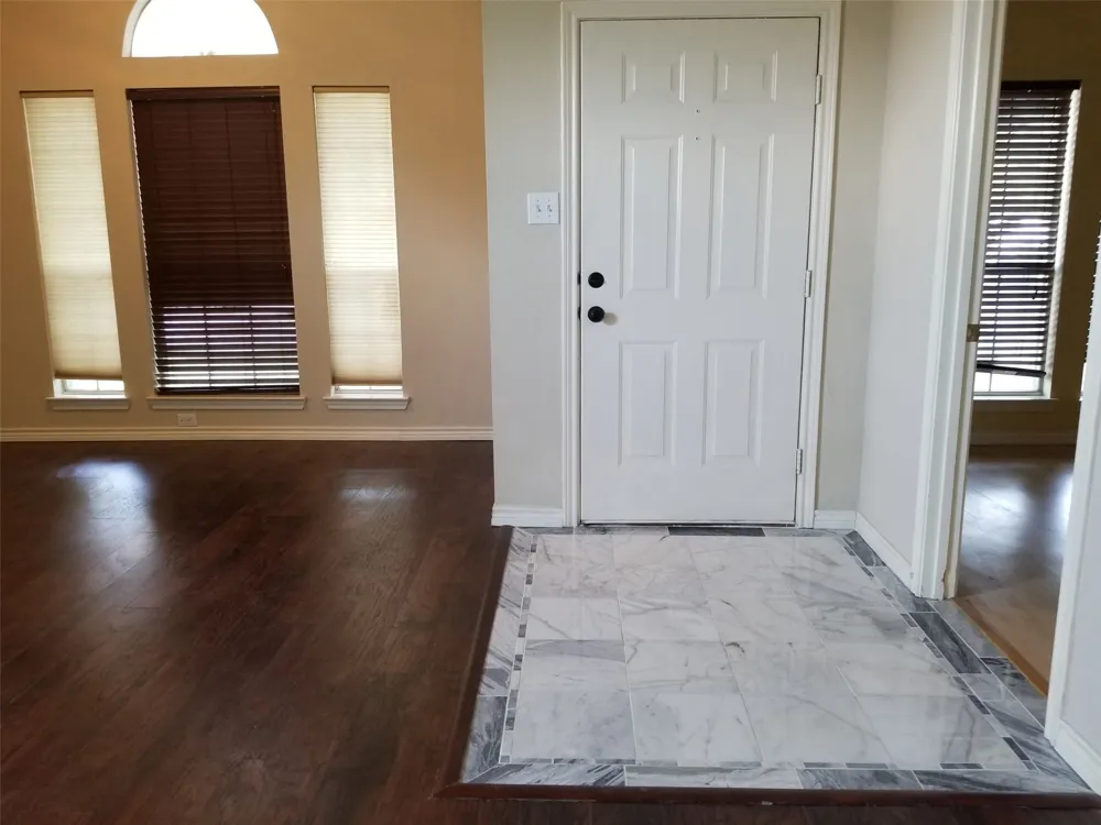 8002 Killarney Lane Rowlett, TX 75089