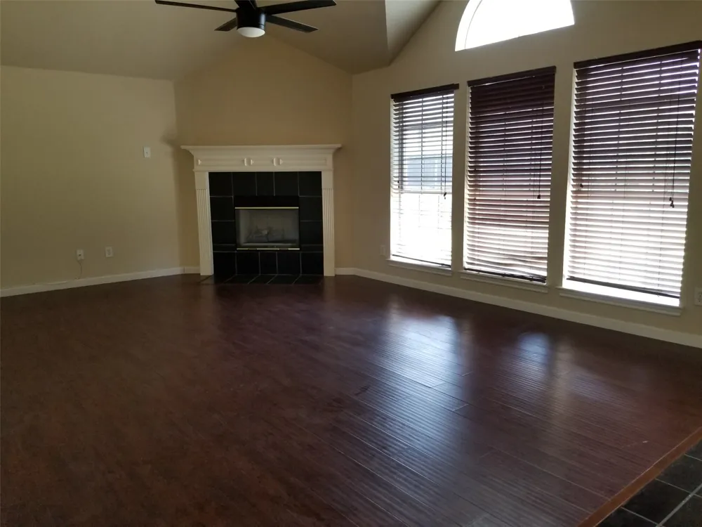 8002 Killarney Lane Rowlett, TX 75089