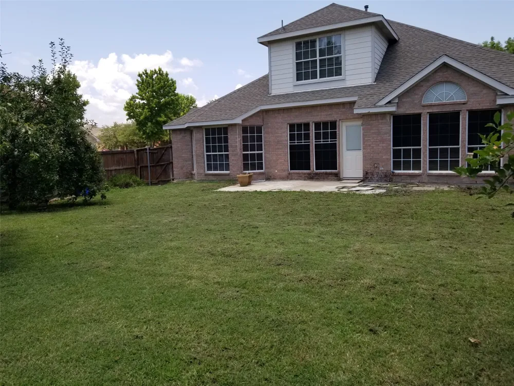 8002 Killarney Lane Rowlett, TX 75089