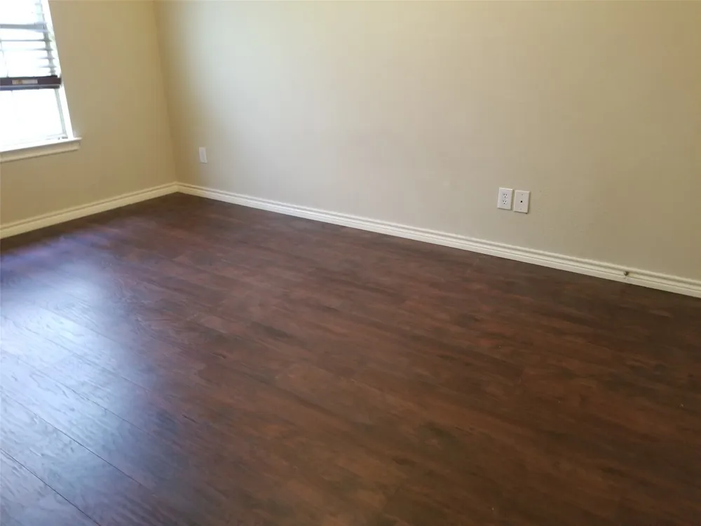 8002 Killarney Lane Rowlett, TX 75089