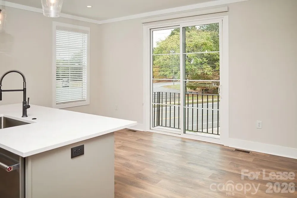 1302 E 10th Street Charlotte, NC 28204