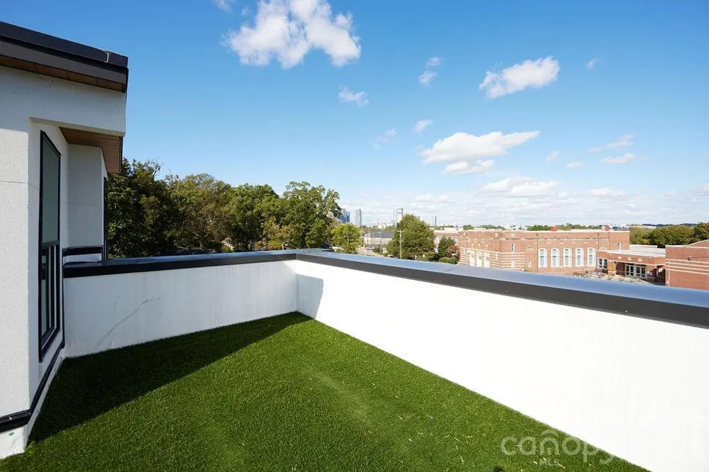 1302 E 10th Street Charlotte, NC 28204