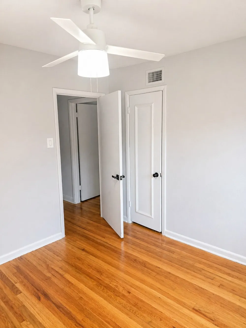 2719 Oates Drive Dallas, TX 75228