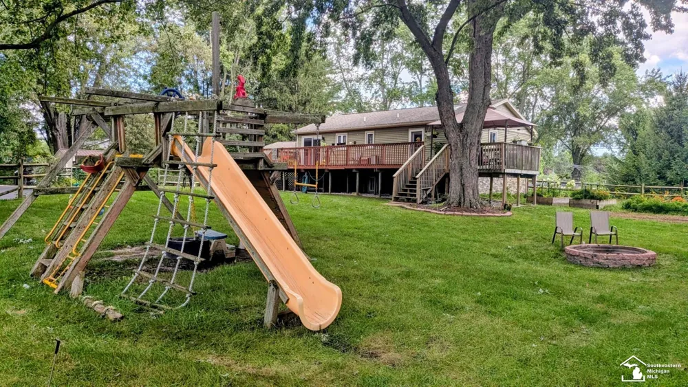 10315 Secor Road Bedford Township, MI 48182