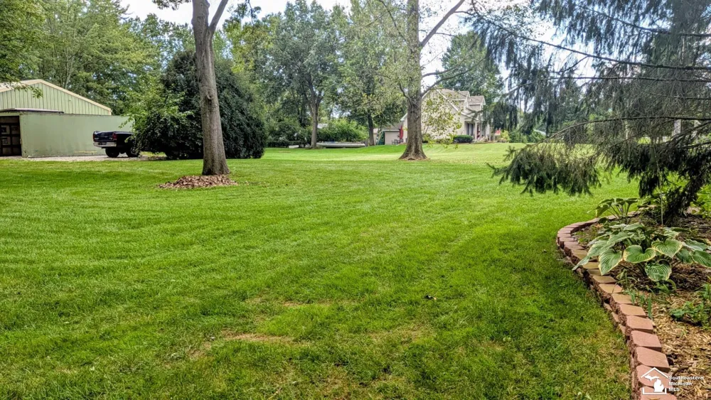 10315 Secor Road Bedford Township, MI 48182