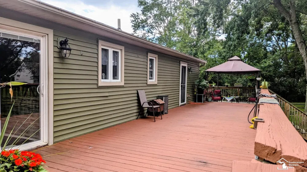 10315 Secor Road Bedford Township, MI 48182