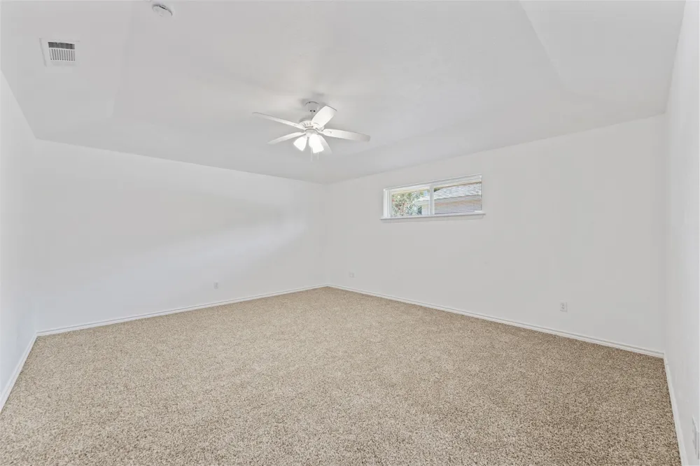 336 Woodbrook Drive DeSoto, TX 75115