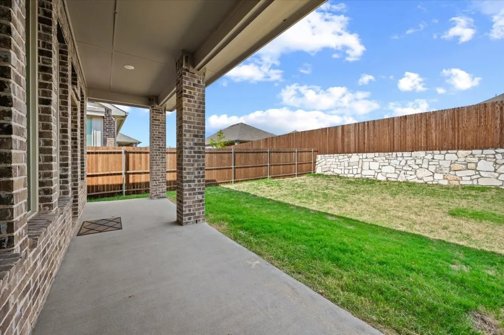 2109 Esher Drive Little Elm, TX 75068