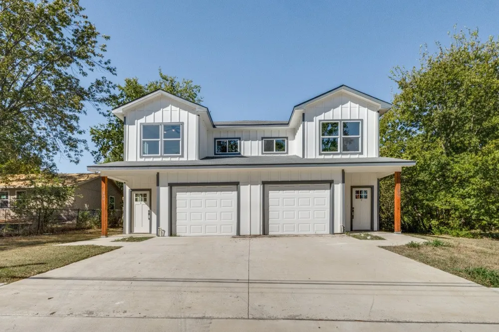 309 Braz Street Bonham, TX 75418