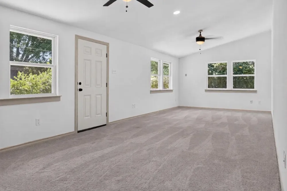 3811 Ovid Avenue Dallas, TX 75224