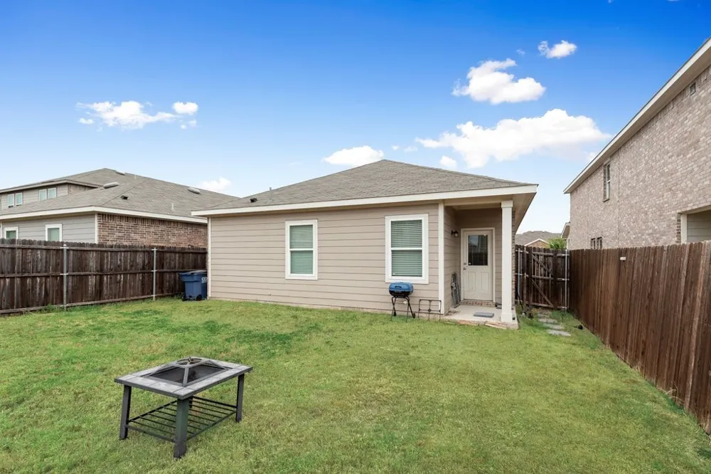 6416 Bishop Drive Forney, TX 75126