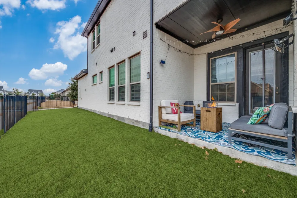 12995 Yale Court Frisco, TX 75035