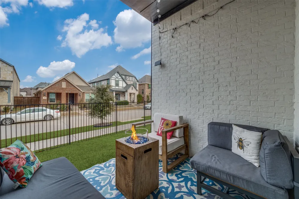 12995 Yale Court Frisco, TX 75035