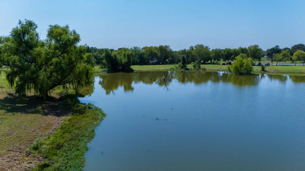3475 Sauls Aubrey, TX 76228