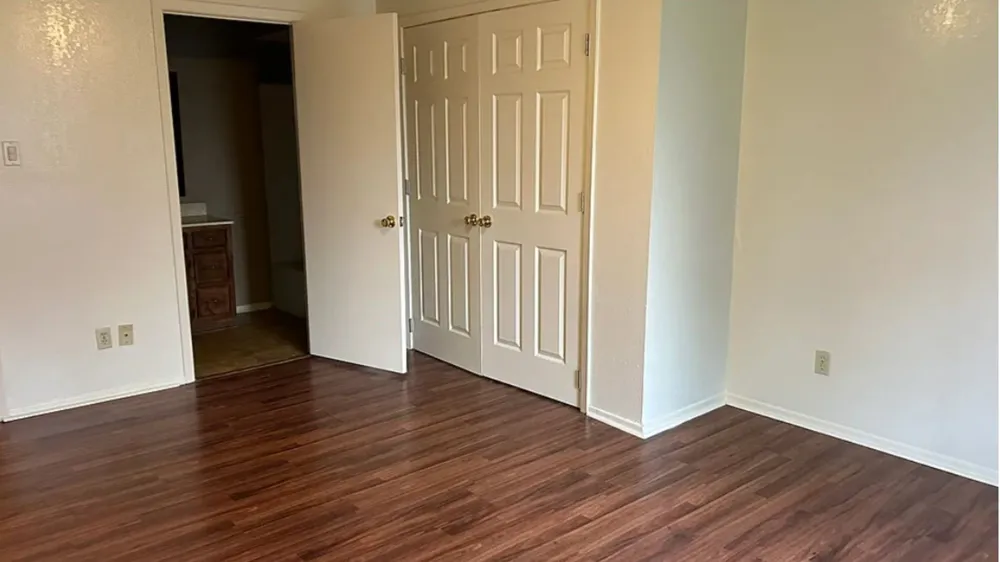 1016 Wood Street Sanger, TX 76266