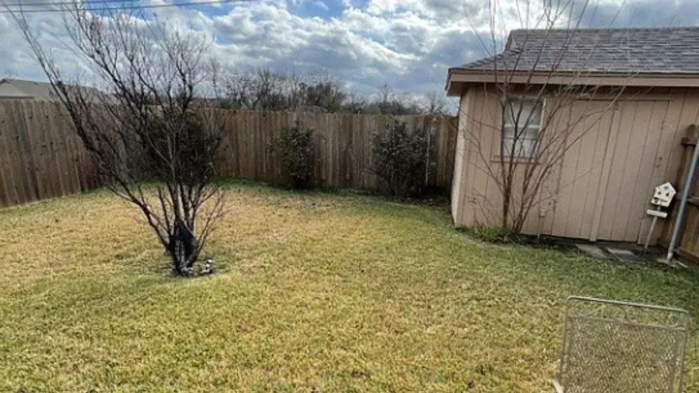 1016 Wood Street Sanger, TX 76266