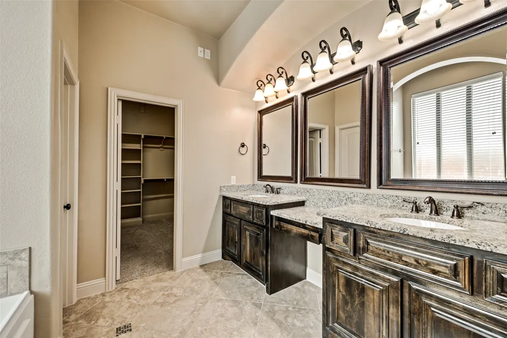 696 Dover Street Fate, TX 75189