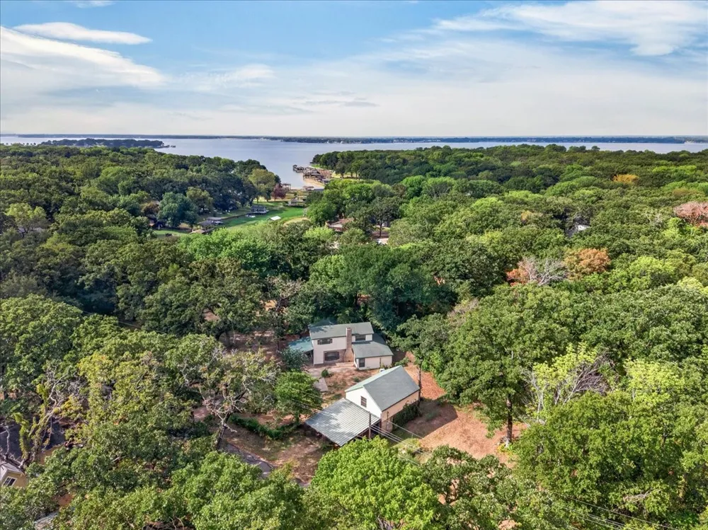 110 Hidalgo Loop Payne Springs, TX 75156