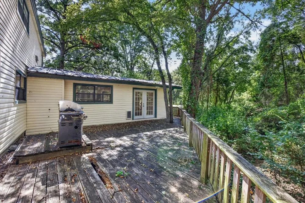 110 Hidalgo Loop Payne Springs, TX 75156