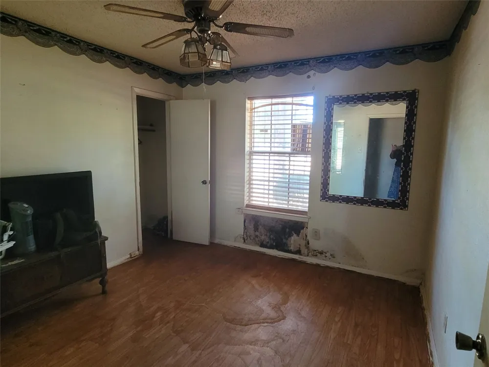 102 Buttercup Lane Dallas, TX 75217