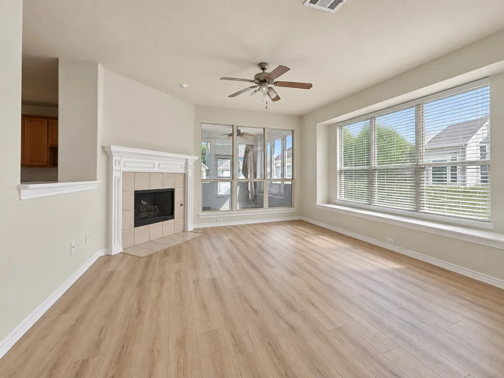 1911 Plantation Parkway Savannah, TX 76227