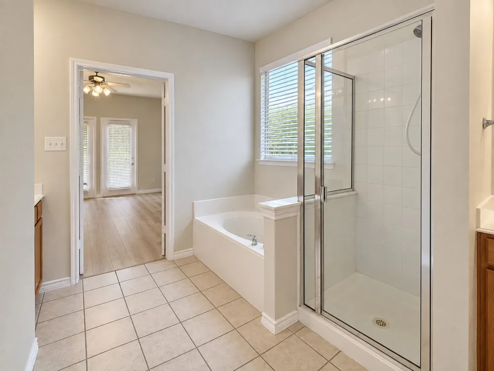 1911 Plantation Parkway Savannah, TX 76227