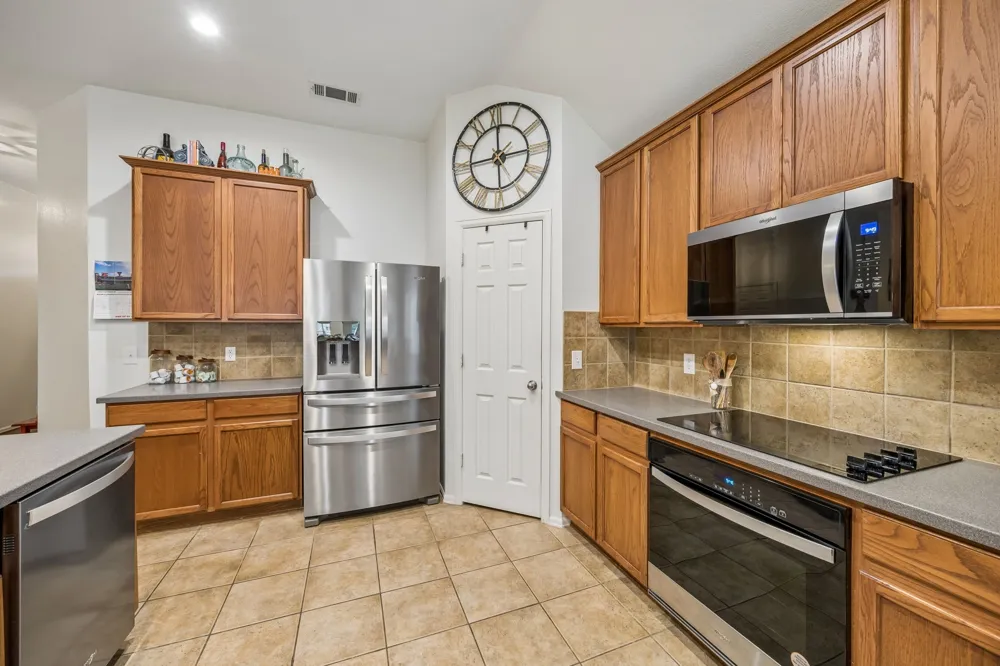 2748 Thorncreek Lane Fort Worth, TX 76177