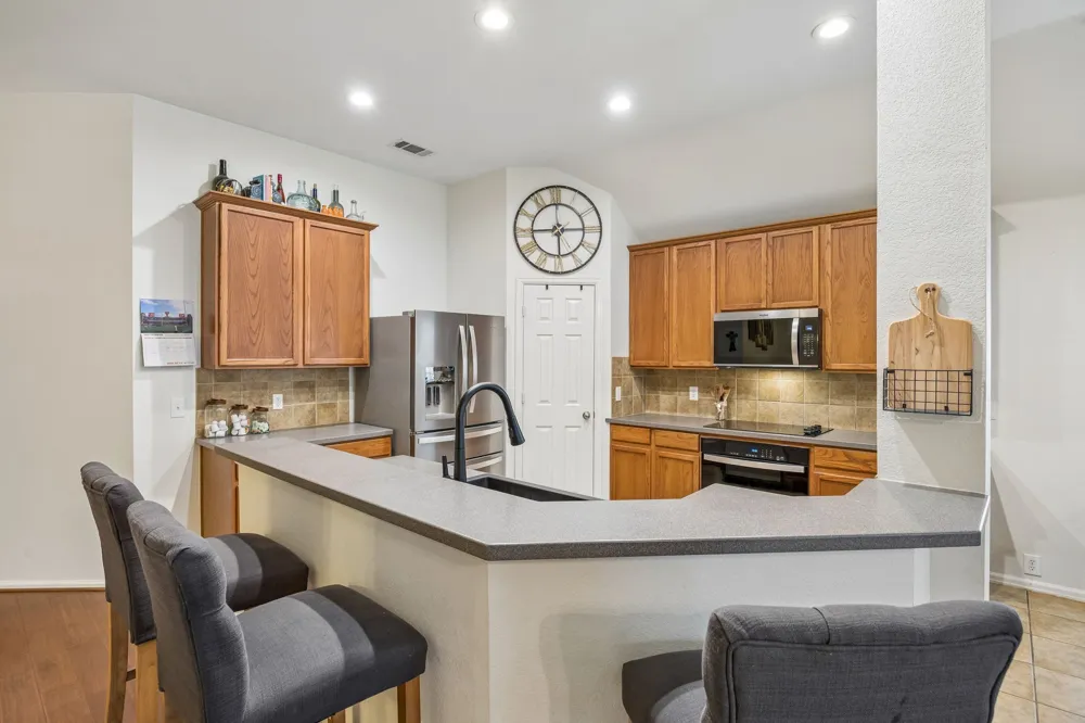 2748 Thorncreek Lane Fort Worth, TX 76177