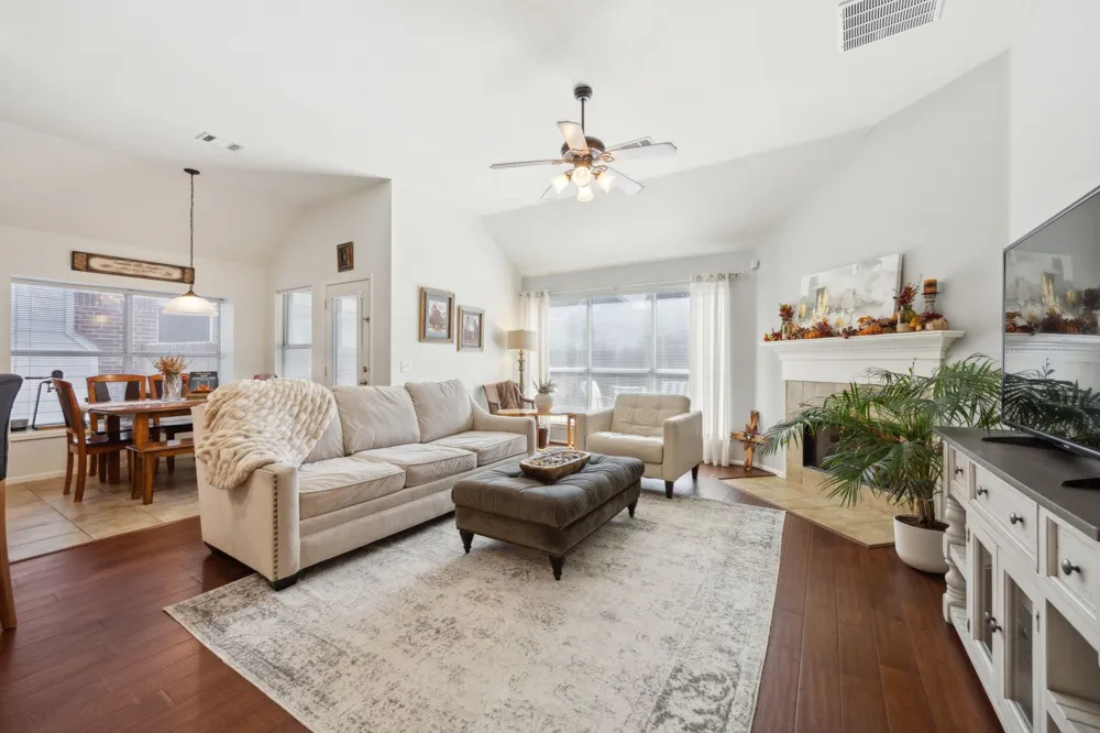 2748 Thorncreek Lane Fort Worth, TX 76177